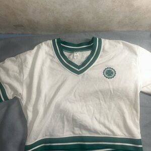 Vintage like White and Green Women's golf club Crop Top